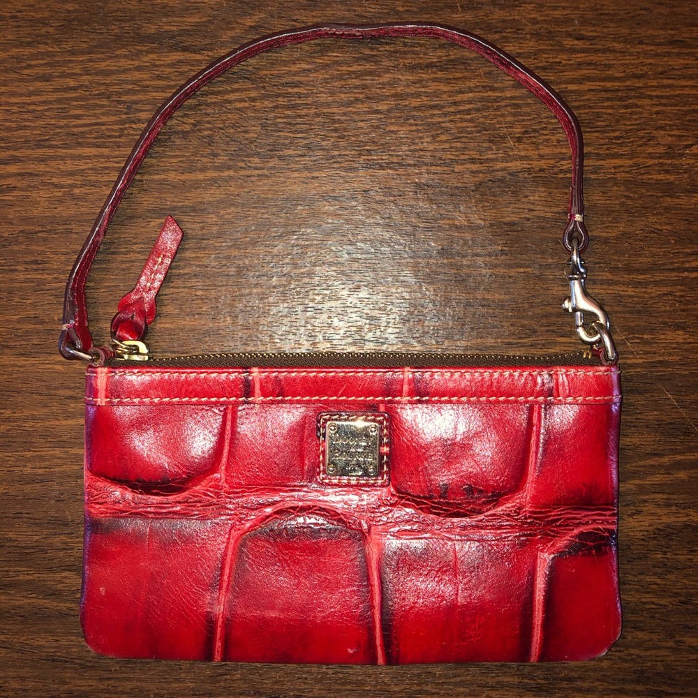 Dooney & Bourke red crocodile patterned wristlet